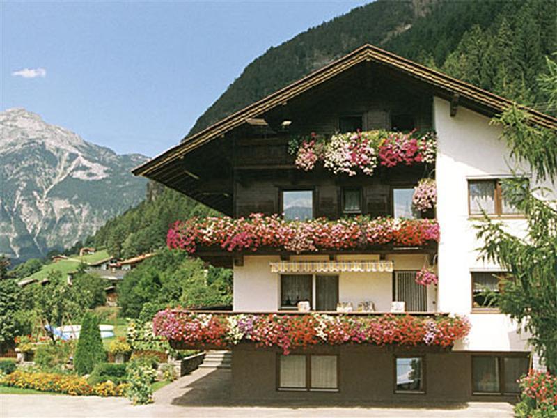 Gaestehaus Gisela Bruck am Ziller 外观 照片